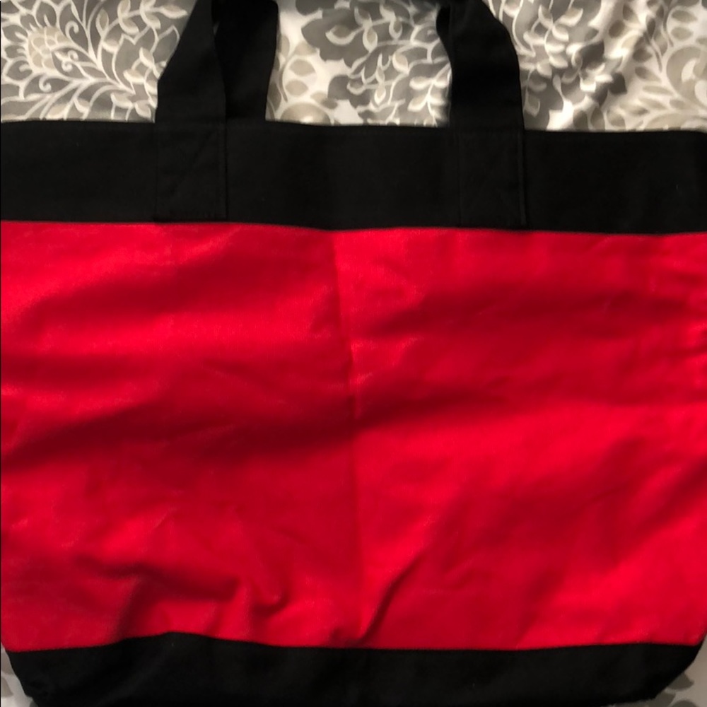 Vs tote - Picture 2 of 3